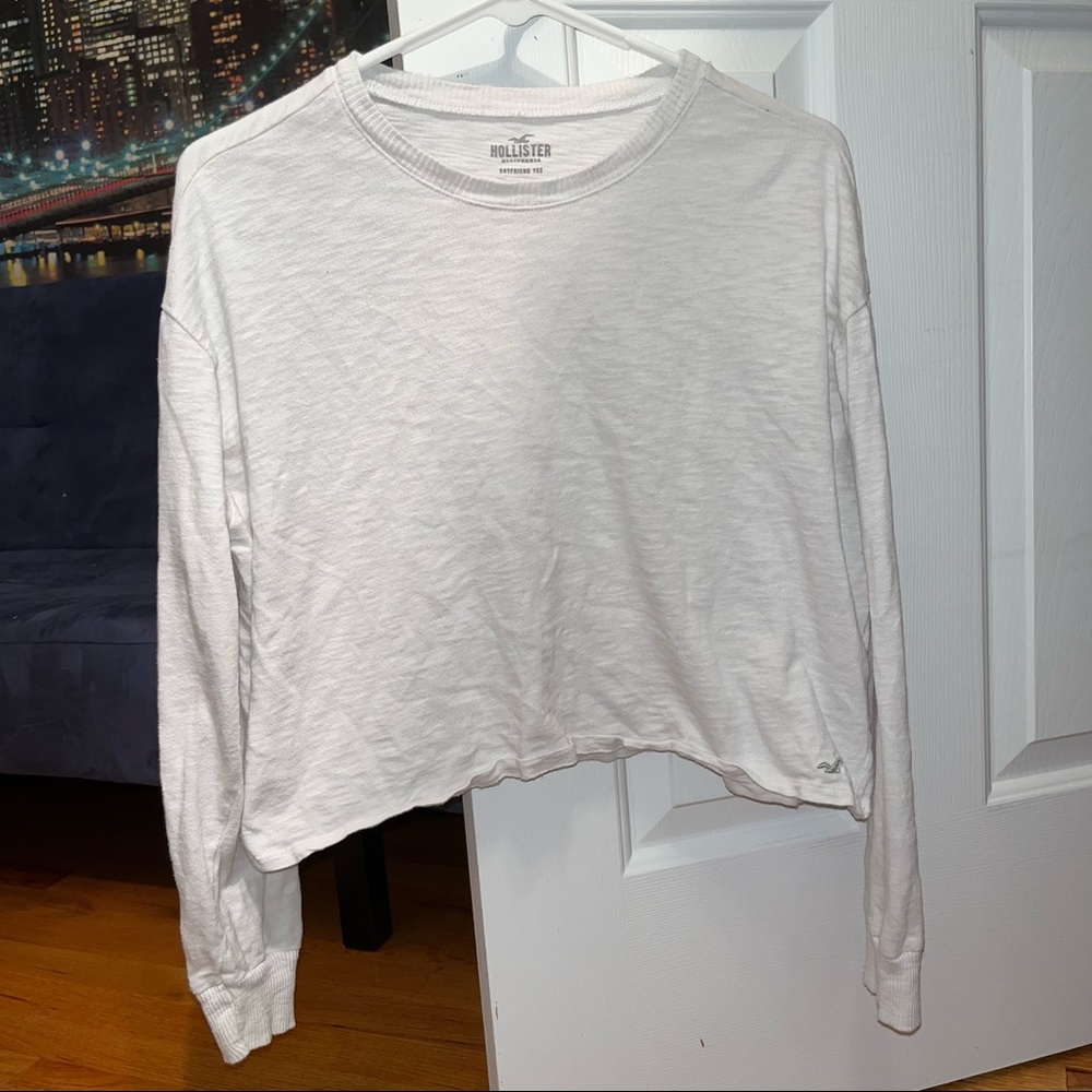 Hollister White Cropped Tee